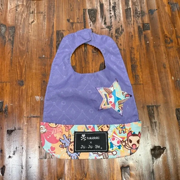 Tokidoki | Baby Bib Set | 2 jujube, 1 Bebe Au Lait
Machine Washable
EUC - Picture 3 of 6